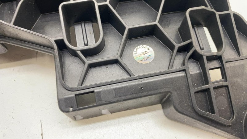 A 297 545 77 00 ⭕ 2022 Mercedes-Benz EQS 450+ Fuse Block Bracket OEM A2975457700