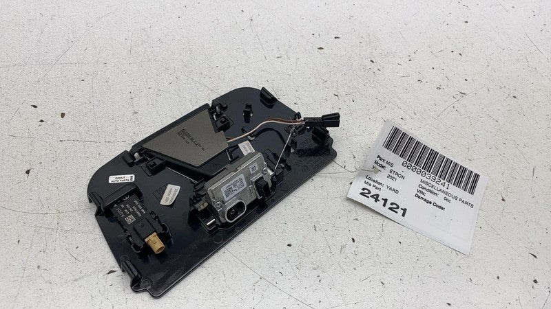 4N0907217A 2019-2023 Audi e-Tron Front Windshield Lane Change Assist Camera Unit w/ Cover