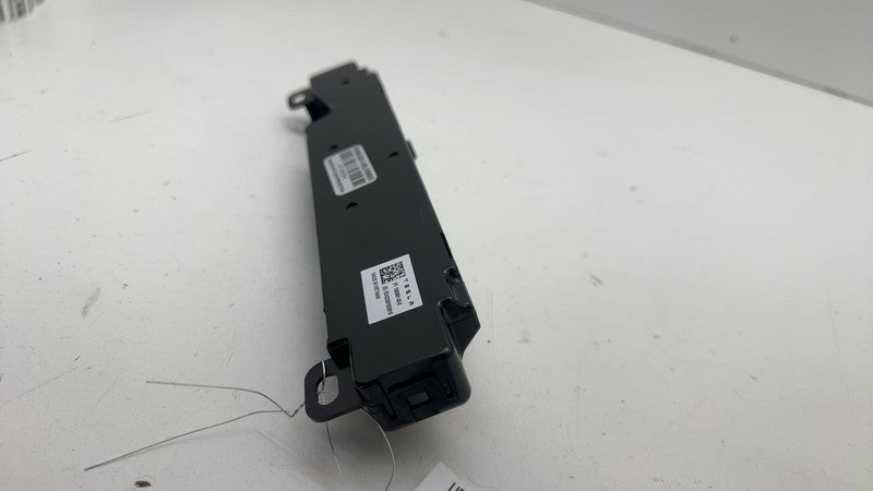 158560100E ⭕ 2017-2023 Tesla Model 3 Y WiFi Bluetooth Antenna Control Module 1585601-00-E