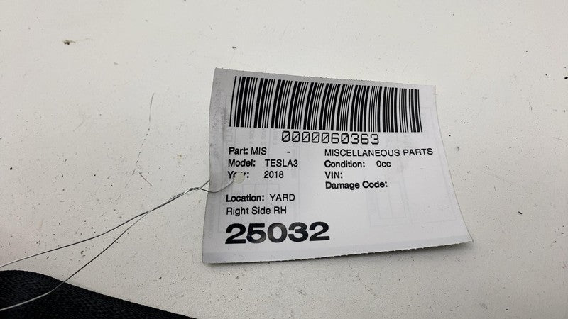 ⭕ 2016-2020 Tesla Model S Front Right 1st Row Seat Belt & Retractor 10