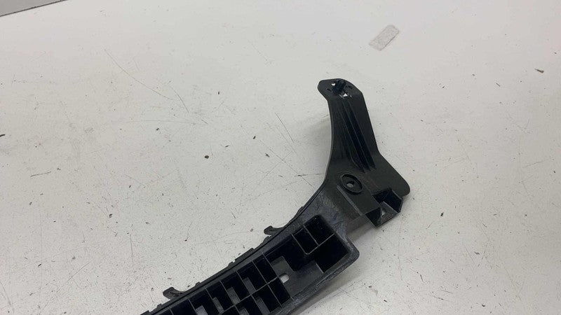 ⭕ 2024-2025 Tesla Model 3 Rear Bumper Fascia Center Support Bracket 17