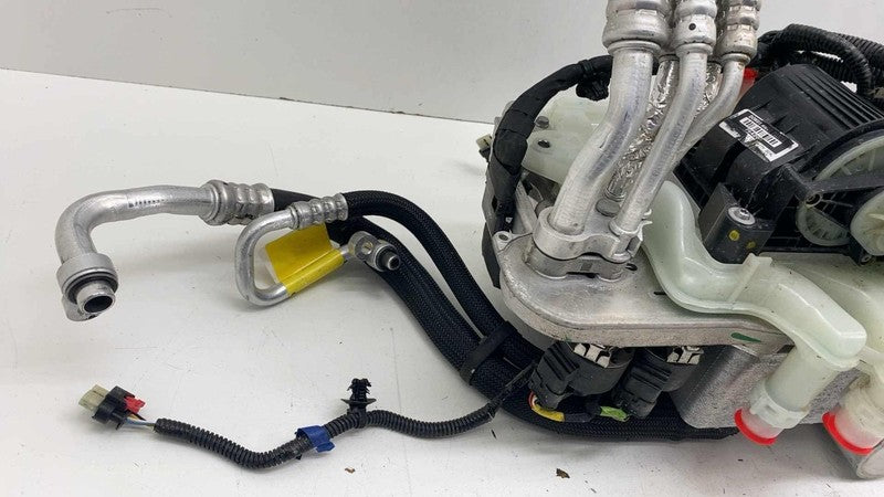 ⭕ 2020-2024 Tesla Model Y Supermanifold Refrigerant Chiller w/ Coolant