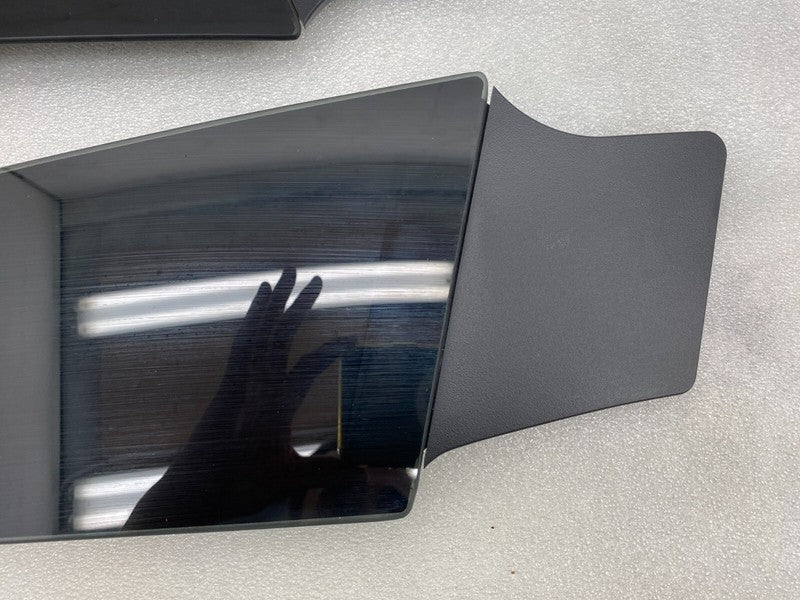 14942 ⭕ 2012-2015 Tesla Model S Left & Right Side B-Pillar Molding Applique Glass Trim