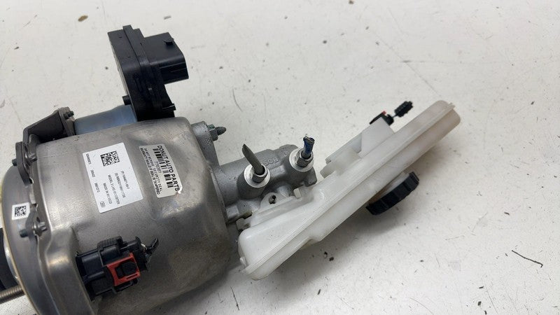 ⭕ 2017-2023 Model 3 Power Brake Booster Master Cylinder & Reservoir 10