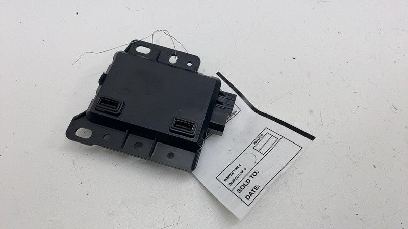 ⭕ 17-23 Model 3 Center Console Front USB Hub Charger Control Module 10