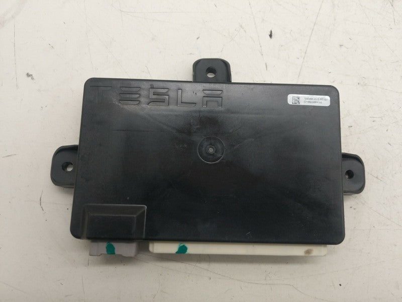 104549000G ⭕ 16-20 Model X MX Rear Left or Right Door Control Unit Module TSTD 1045490-00-G