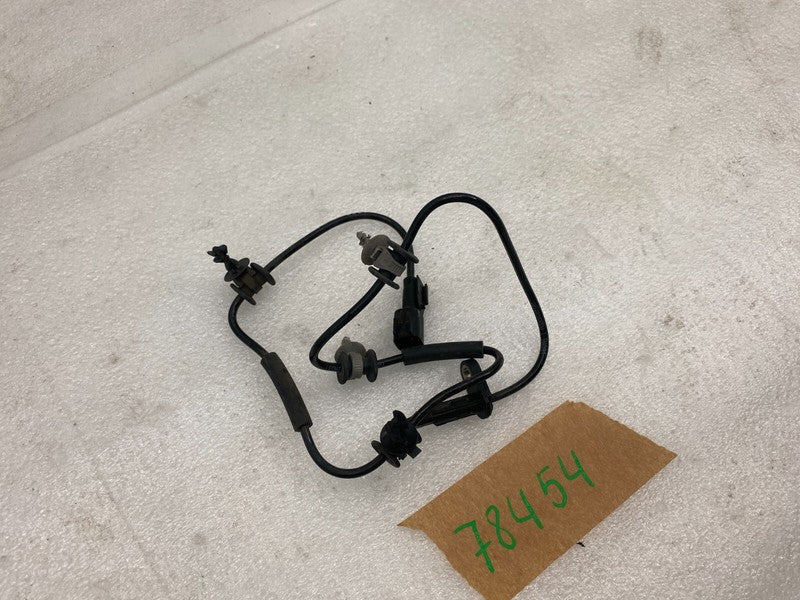 ⭕ 2017-2023 Tesla Model 3 Y Front Left or Right Anti-Lock ABS Wheel Speed Sensor