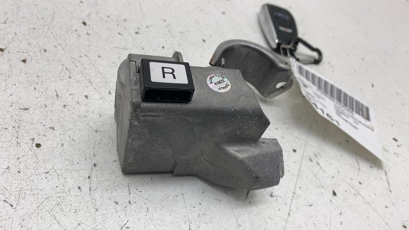 2019-2022 Subaru Forester Steering Wheel Column Lock w/ Smart Key FOB 