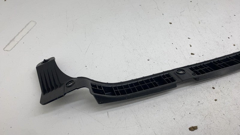 ⭕ 2017-2023 Tesla Model 3 Rear Bumper Center Support Mount Bracket 108