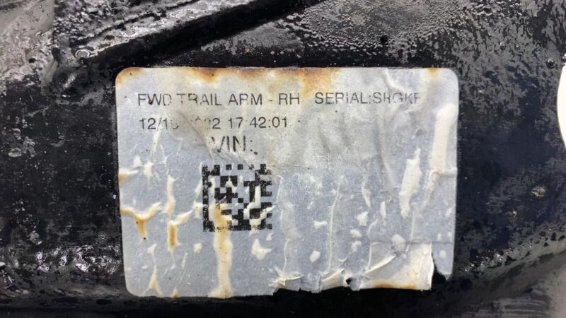 68470298AA 2017-2024 Chrysler Pacifica Rear Right Suspension Lower Trailing Arm RH Assy FWD