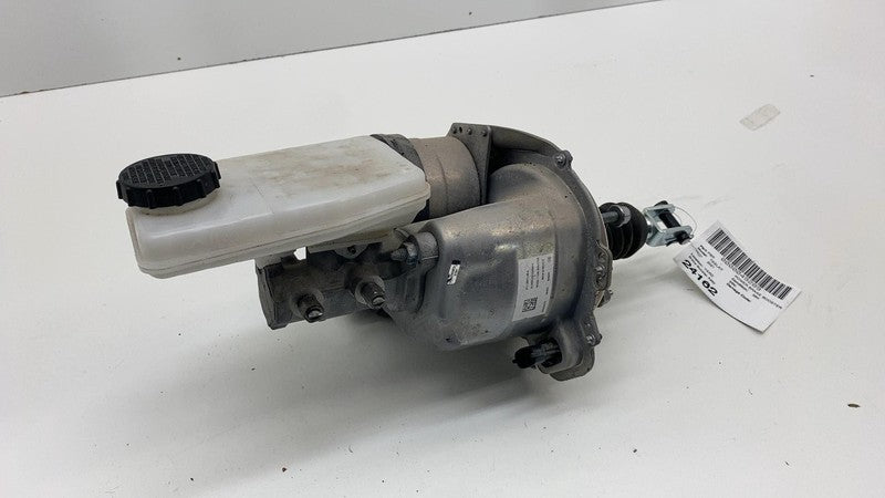118867100A 2020-2024 Tesla Model Y iBooster Power Brake Booster Master Cylinder Reservoir