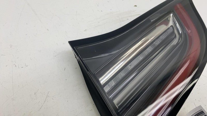 107740290D ⭕ 2017-2023 Model 3 Rear Right Inner Taillight LED Tail Lamp 3-Pin 1077402-90-D