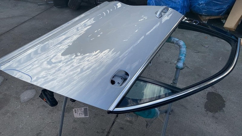 2011-2018 Porsche Cayenne Front Passenger Door Shell Panel Right RH Silver LX7W