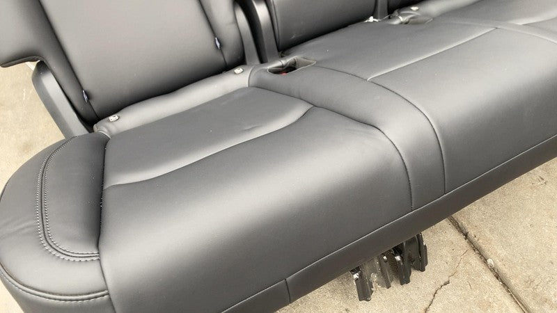 ⭕ 2020-2024 Tesla Model Y Rear Left & Right 2nd Row Seat Black (5 Seat
