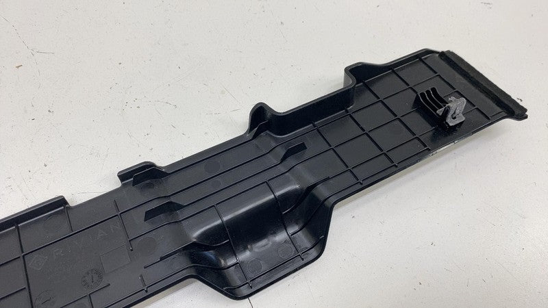 PT00036139 F ⭕ 2022-2024 Rivian R1T Rear Passenger Backrest Trim Panel Right RH PT00036139-F