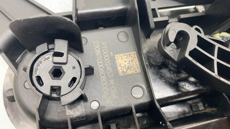 PT00002453-M ⭕ 2022-2024 Rivian R1T R1S Front Left Door Handle LH Silver EXP004 PT00002453-M