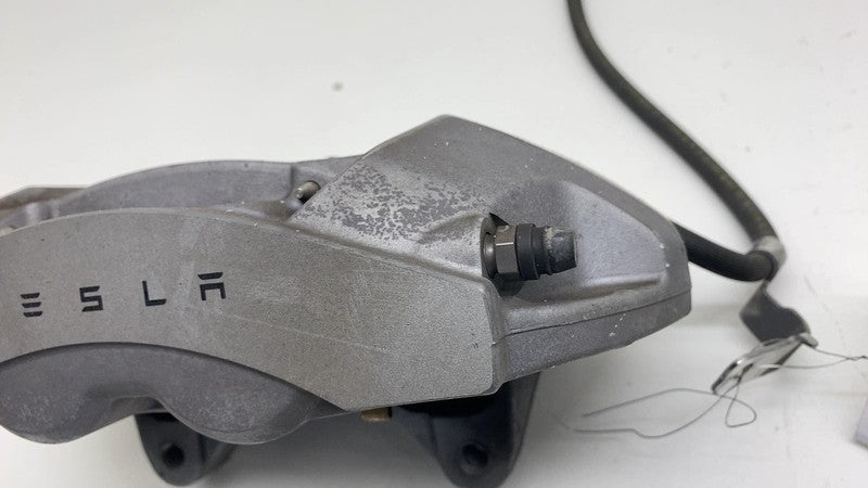 ⭕ 17-23 Tesla Model 3 Front Brake Caliper w/ Brake Hose Line Right 104