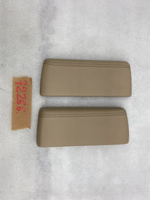 ⭕12-15 Model S Left & Right Center Console Armrest Pad 1024239-10-B/1024240-10-B
