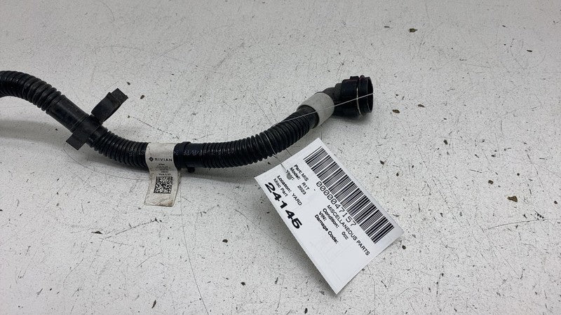 ⭕ 2022 2023 2024 Rivian R1T Cooling System Coolant Hose Pipe Tube C100