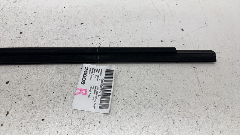 ⭕ 16-20 Tesla Model X Front Passenger Side Door Window Belt Molding Tr
