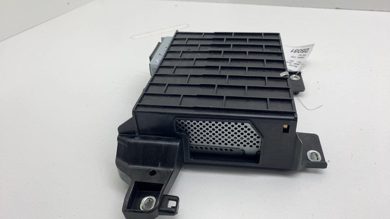 ⭕ 2019-2024 Porsche Cayenne Multimedia Control Unit Module w/ Retainer