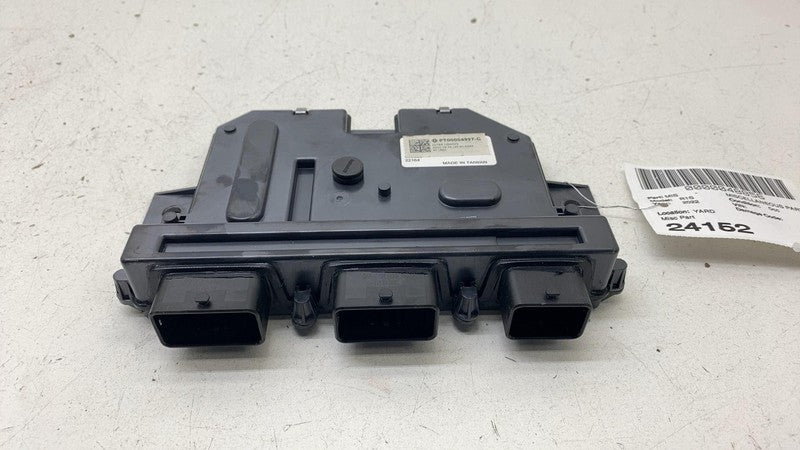 PT00054997G 2022-2024 Rivian R1T R1S Tailgate Liftgate Back Door Pick Up Box Control Module