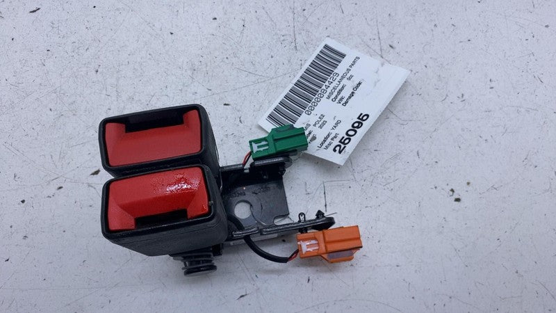 31675959 ⭕ 2021-2023 Polestar 2 Rear Left & Center Dual Seat Belt Catch Buckle 31675959