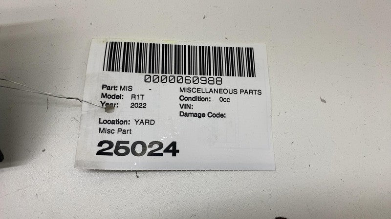 ⭕ 2022-2024 Rivian R1T R1S Front Right or Left Door Sill Scuff Plate P