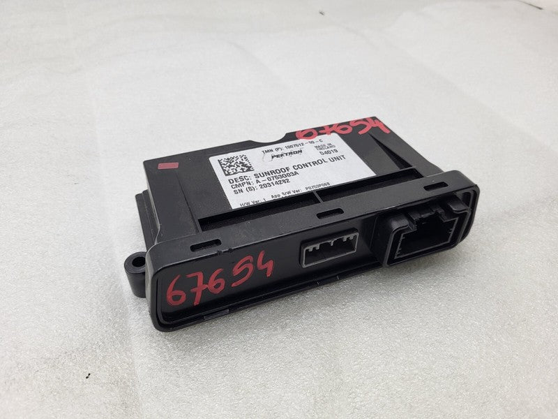 100751200C ⭕ 16-20 Tesla Model S Sunroof Controller Moon Roof Control Module 1007512-00-C