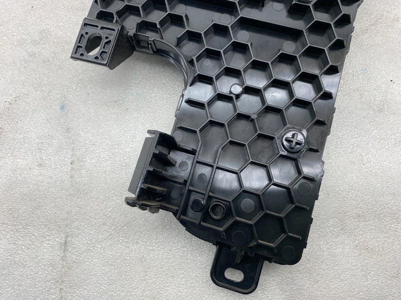 ⭕20-24 Tesla Model Y Right Low Voltage Controller Electronic Module 14