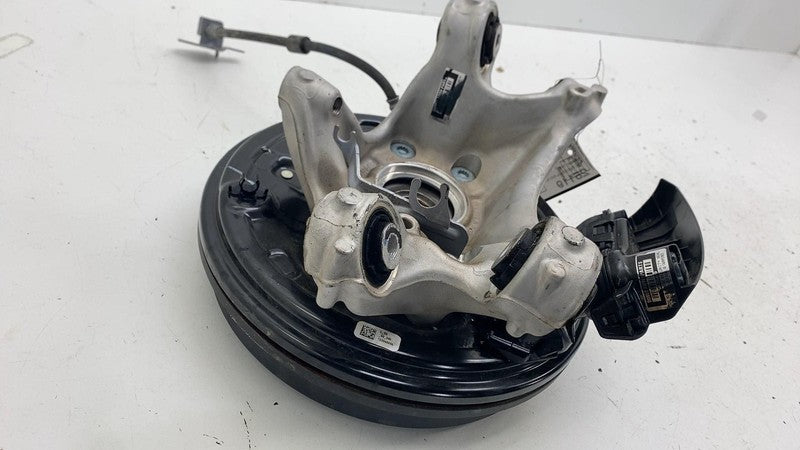 Knee Assembly VOLKSWAGEN ID4 Right 25