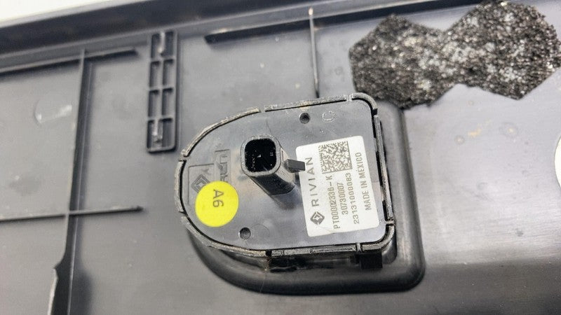 PT00030678M ⭕ 2022 2023 2024 Rivian R1T Rear Right Side Bed Trim Molding Cover PT00030678-M