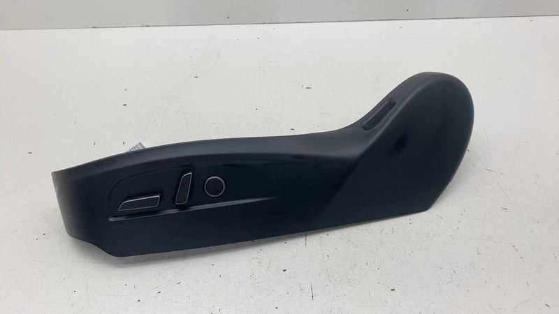 1699944-00-C ⭕ 24-25 Tesla Model 3 Front Left Power Seat Switch Control  w/ Trim 1551854-01-B