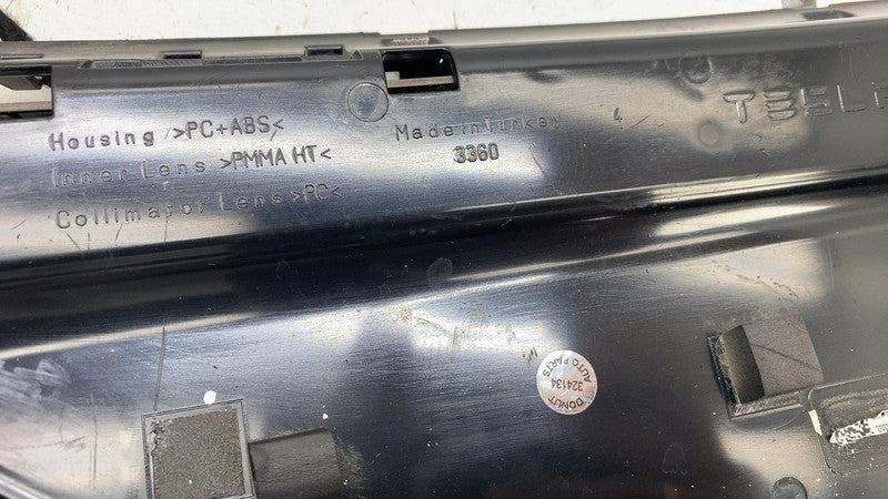 ⭕2020-2023 Tesla Model Y Rear Tailgate LED Third Brake Light Lamp Moun