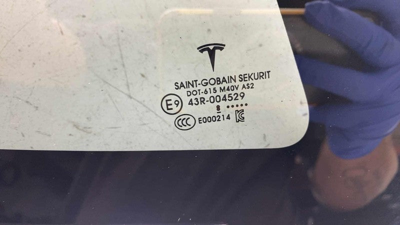 ⭕ 2017-2020 Tesla Model 3 Rear Right Quarter Fixed Window Glass OEM 10