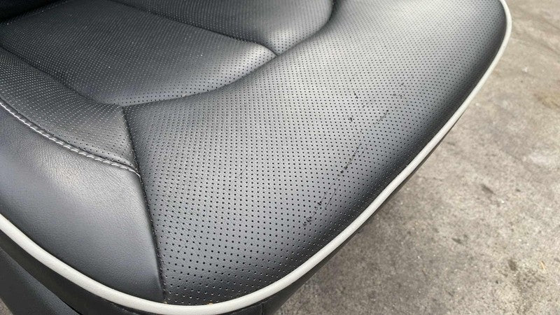 ⭕ 17-25 Chrysler Pacifica Front Passenger Side 1st Row Bucket Seat Black Right