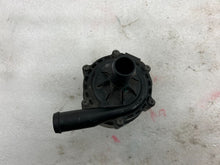 ⭕ 16-20 Model S Front Auxilliary Electric System Coolant Pump OEM 1035348-00-F