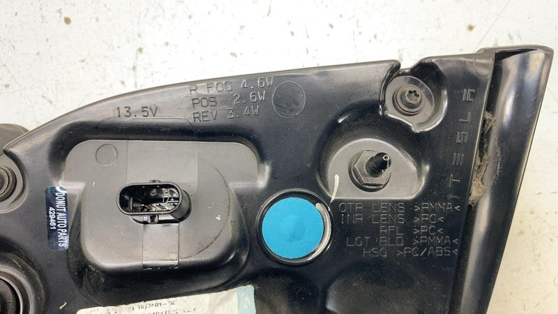 ⭕ 2017-2023 Model 3 Rear Left Inner Taillight LED Tail Lamp 3-Pin 1077