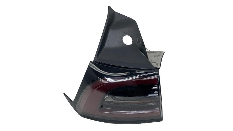 ⭕ 2017-2022 Model 3 Rear Driver Exterior Taillight Outer Tail Lamp Lef