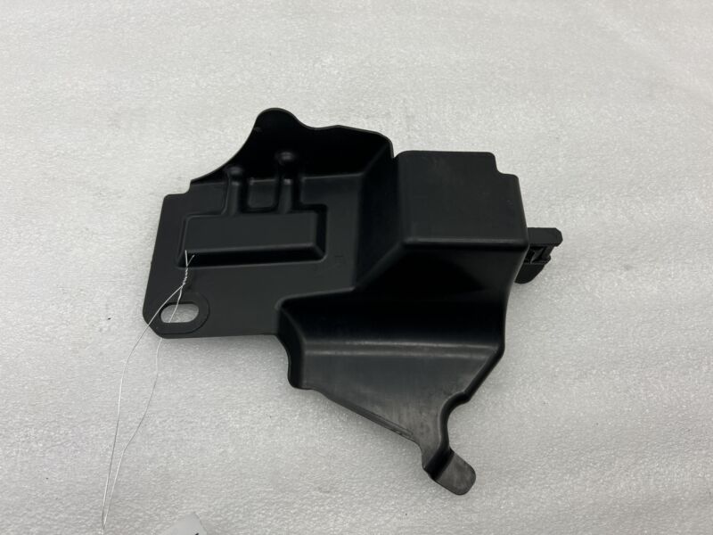 N24356342 2016-2023 Mazda MX-5 Miata Front Driver Splash Shield Guard Cover Left N24356342
