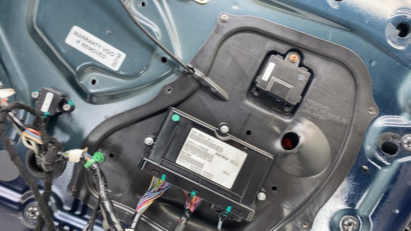 ⭕ 2012-2015 Tesla Model S Front Passenger Side Door Shell Panel Right 