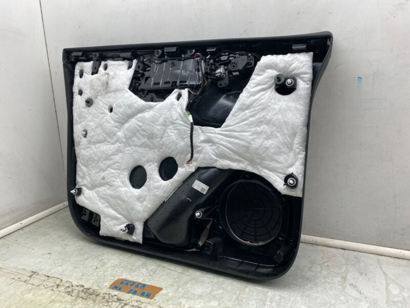 1053086-00-F ⭕ 16-20 Tesla Model X Front Passenger Side Door Panel Trim Card Right Assembly