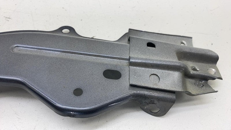 109230400B ⭕ 17-23 Model 3 Front Driver Side Fender Mount Support Bracket Left 1092304-00-B