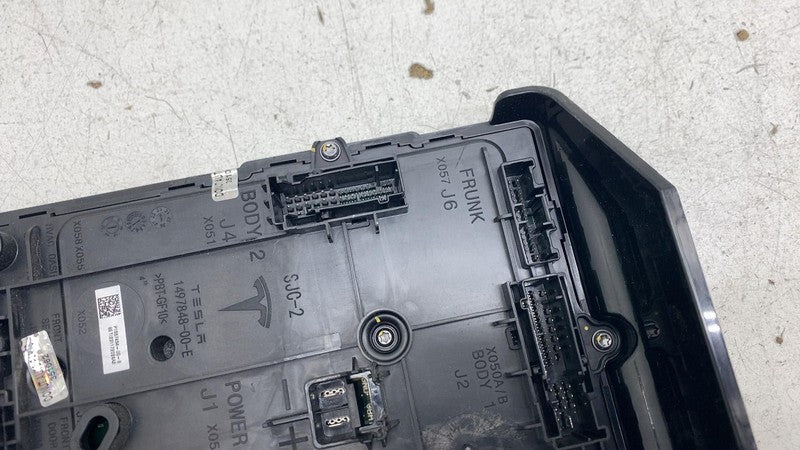 ⭕ 17-23 Tesla Model 3 Right Low Voltage Electronic Control Module 1567