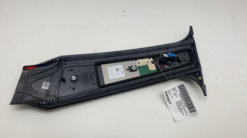 ⭕ 20-23 Model Y Left Exterior B-Pillar Applique Glass Trim LH AP3 1506