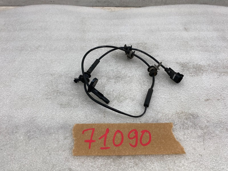104476100F ⭕17-23 Model 3 Front Left or Right Anti-Lock ABS Wheel Speed Sensor 1044761-00-F