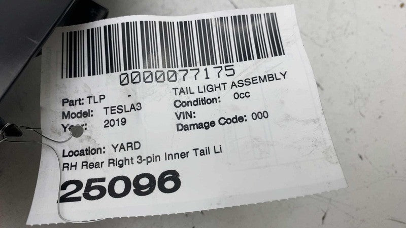 1077402 ⭕ 2017-2023 Model 3 Rear Right Inner Taillight LED Tail Lamp 3-Pin 1077402-00-E