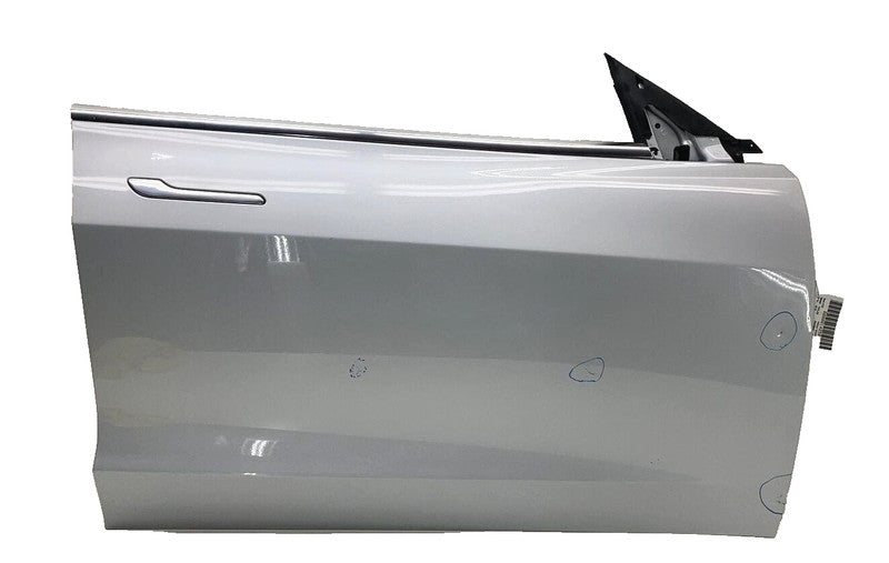 1081420-E0-C ⭕  2017-2020 Tesla Model 3 Front Door Shell Panel Right Silver PMSS 1081420-E0-C