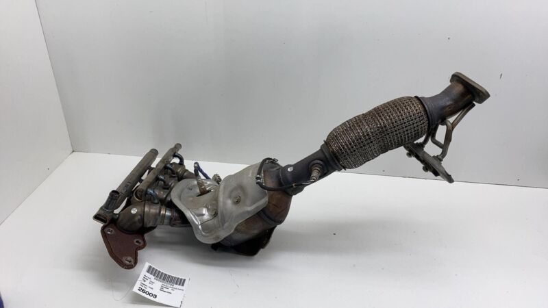2013-2018 Ford C-Max 2.0L Exhaust Manifold Pipe Assembly