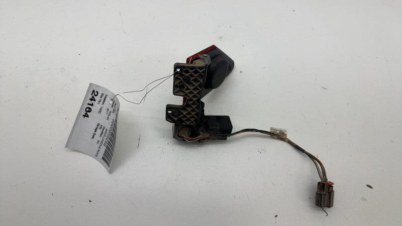 ⭕ 16-20 Tesla Model X Rear Taillight Lamp Charge Reflector Left 104276